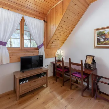 住宿加早餐酒店 Hisa Ojstrica