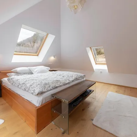 住宿加早餐酒店 Hisa Ojstrica