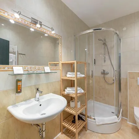 住宿加早餐酒店 Hisa Ojstrica