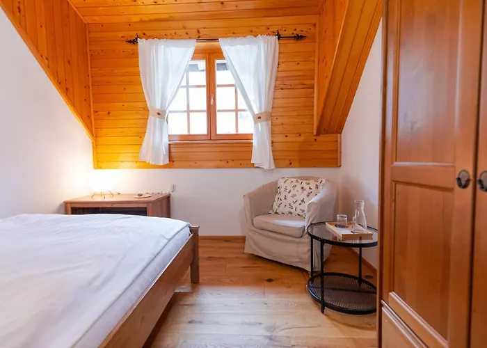 Hisa Ojstrica Panzió