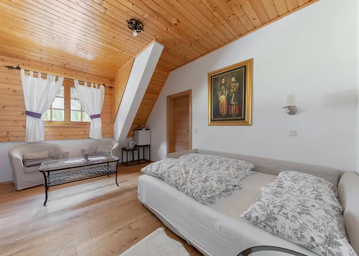 Hisa Ojstrica Panzió Solčava