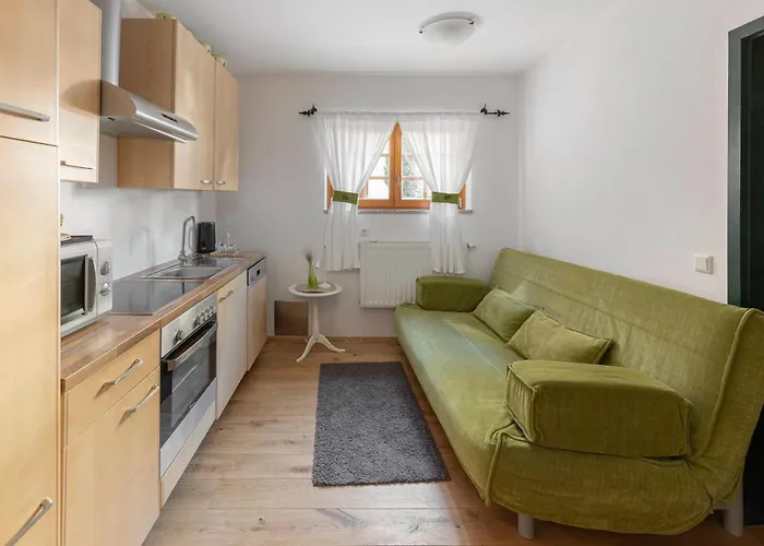 Bed & Breakfast Hisa Ojstrica